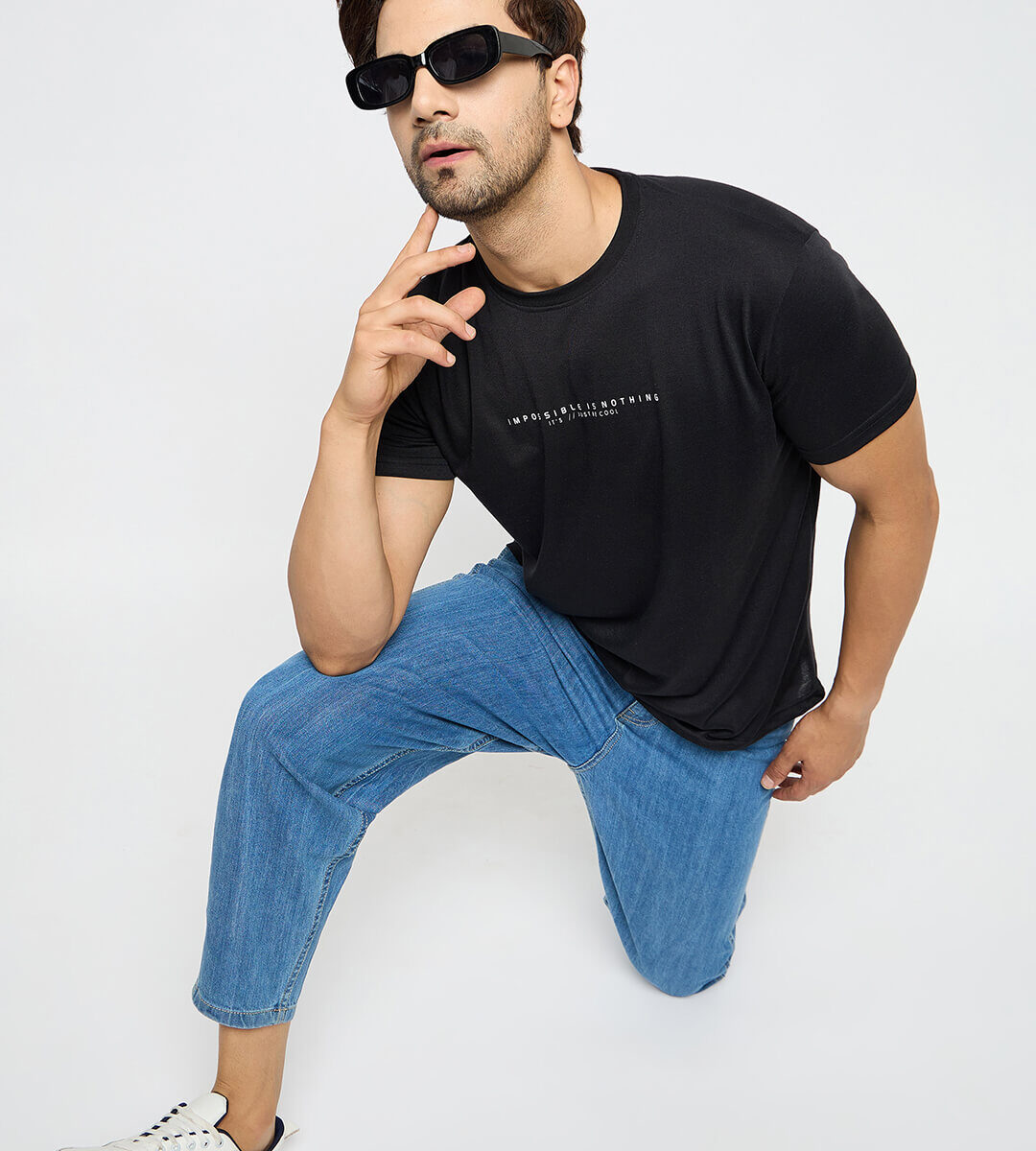 First Krush Mens Round Neck Cotton Blend Black Color Tshirt